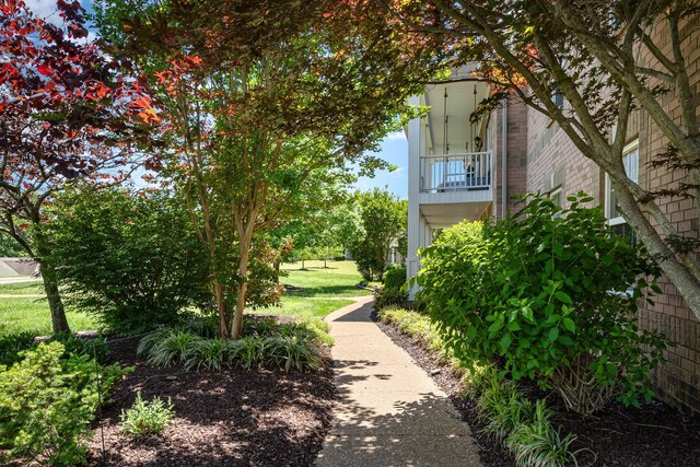 500 Mark Green Ct, Spring Hill, TN 37174 - surrounding community with a yard