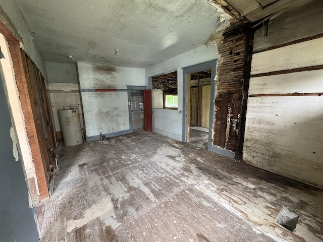 226 Highland St, Ripley, TN 38063 - unfurnished living room with water heater
