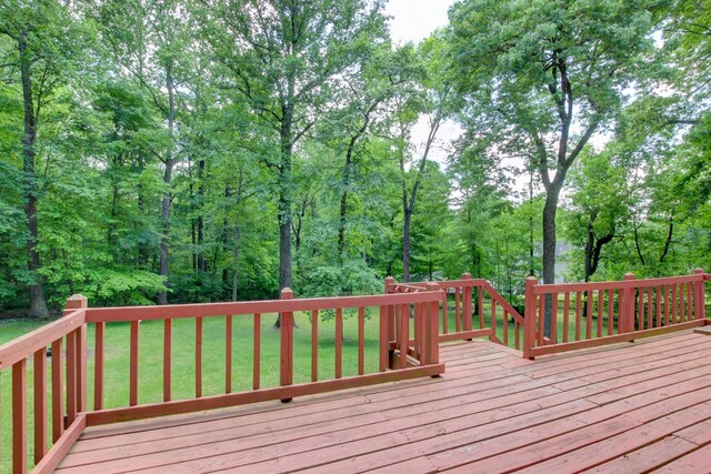 1420 E Rhett Butler Rd, Clarksville, TN 37042 - wooden deck with a lawn
