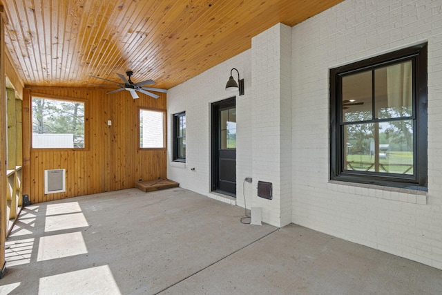 4824 Leipers Creek Rd, Williamsport, TN 38487 - view of unfurnished sunroom