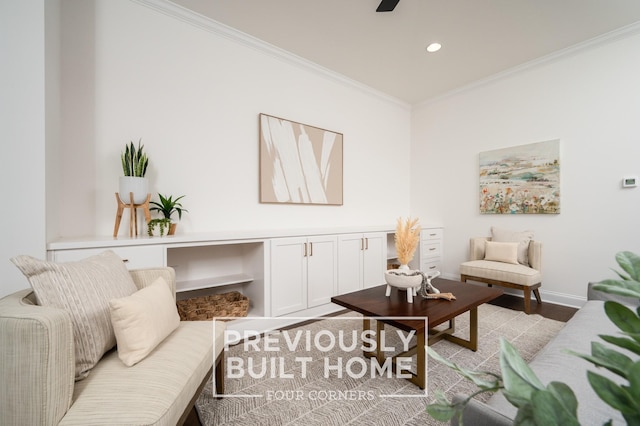 5520 Sinclair St, Murfreesboro, TN 37127 - living room with crown molding, recessed lighting, light wood-style floors, baseboards, and a ceiling fan