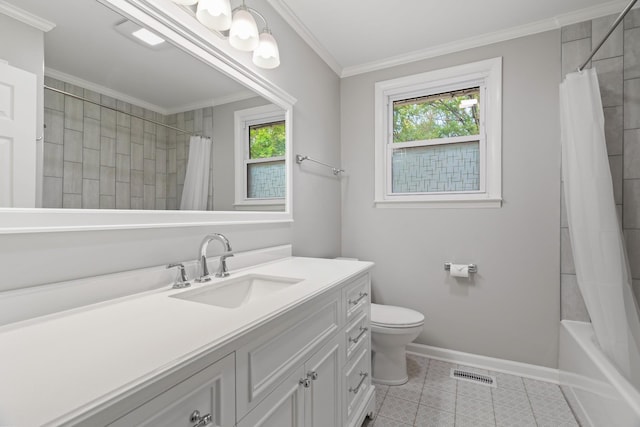 208 Meadowgreen Dr, Franklin, TN 37069 - full bath featuring plenty of natural light, vanity, toilet, baseboards, and crown molding