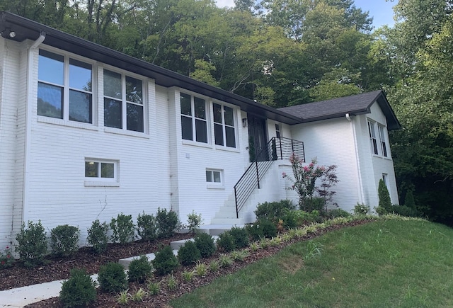 view of property exterior
