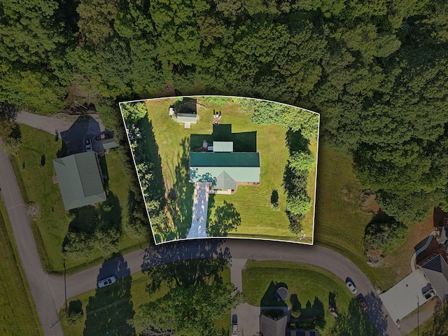 aerial view of property's location featuring property parcel outlined