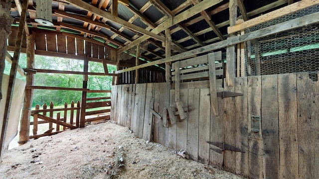 251 Old Sr 48, Centerville, TN 37033 - view of stable