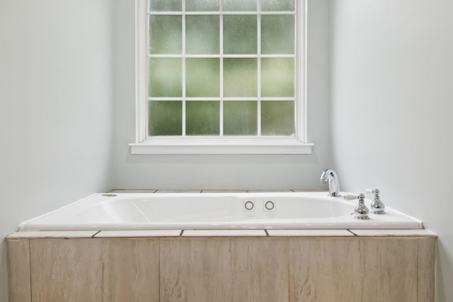 2907 York Rd, Pleasant View, TN 37146 - bathroom featuring a garden tub