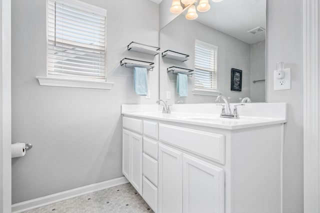 1626 Calcutta Dr, Murfreesboro, TN 37128 - full bath with a chandelier, double vanity, and baseboards