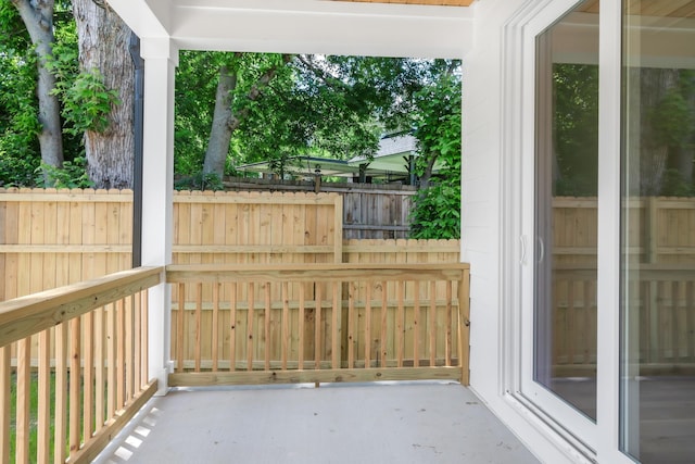 6401 Thunderbird Dr, Nashville, TN 37209 - view of patio / terrace