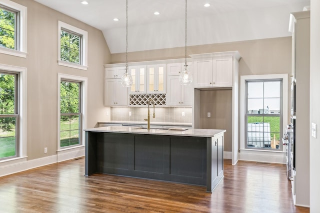 1611 Martha Washington Way, Murfreesboro, TN 37130 - kitchen with white cabinets, a sink, tasteful backsplash, lofted ceiling, and dark wood-style flooring
