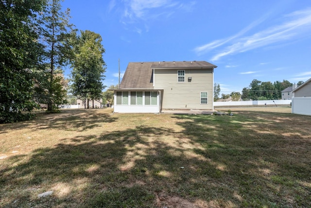 209 Bakerview St, Murfreesboro, TN 37129 - back of house with a sunroom