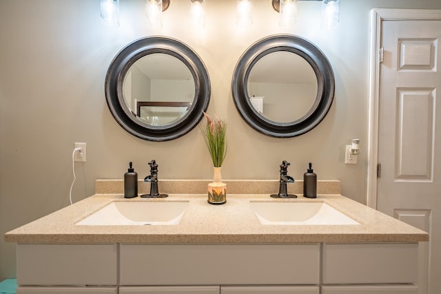 960 Knob Creek Rd, Lawrenceburg, TN 38464 - full bathroom with double vanity