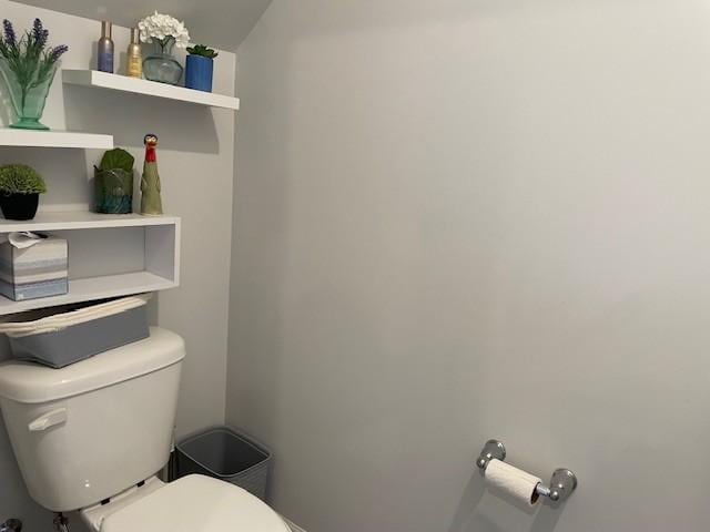 1401 Walker Way, Columbia, TN 38401 - bathroom featuring toilet