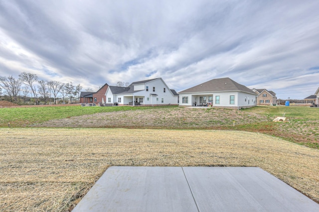 4109 Fargo Ct, Murfreesboro, TN 37127 - view of green lawn with a patio area