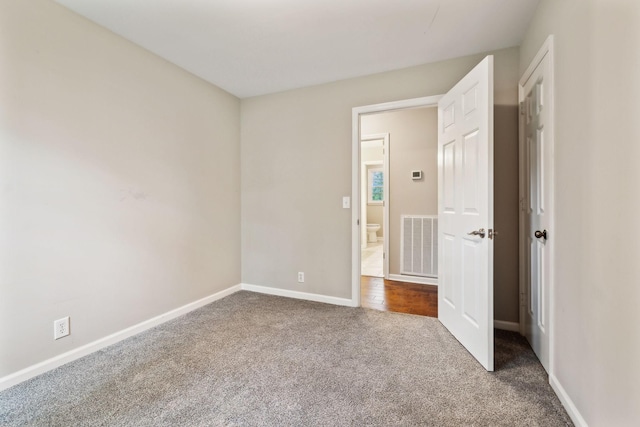 2506 Morgan Rd, Murfreesboro, TN 37129 - unfurnished bedroom featuring carpet flooring and baseboards