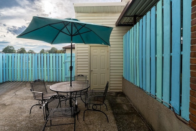 163 Heritage Trace Dr, Madison, TN 37115 - view of patio with fence and outdoor dining space