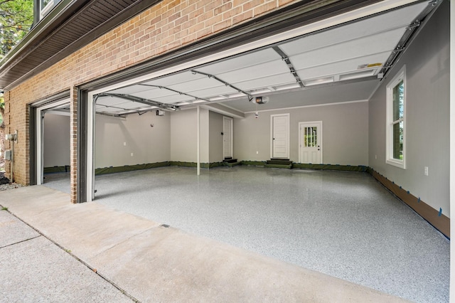 1311 Halifax Ct, Murfreesboro, TN 37130 - garage featuring a garage door opener