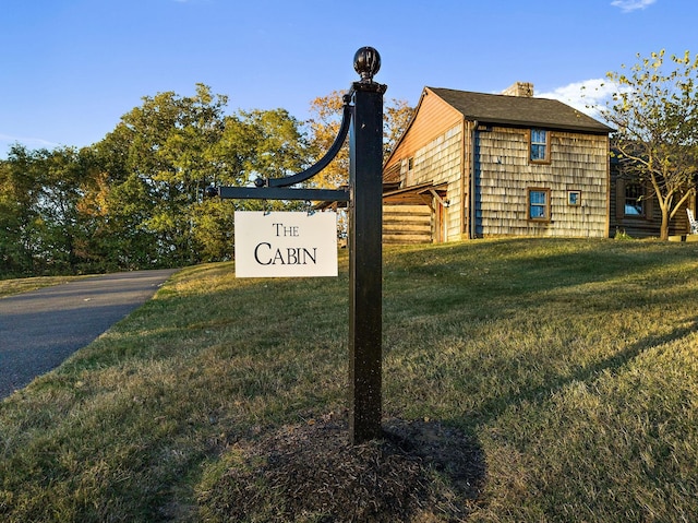 2133 Allisona Rd, Eagleville, TN 37060 - exterior view of a chimney and a downspout