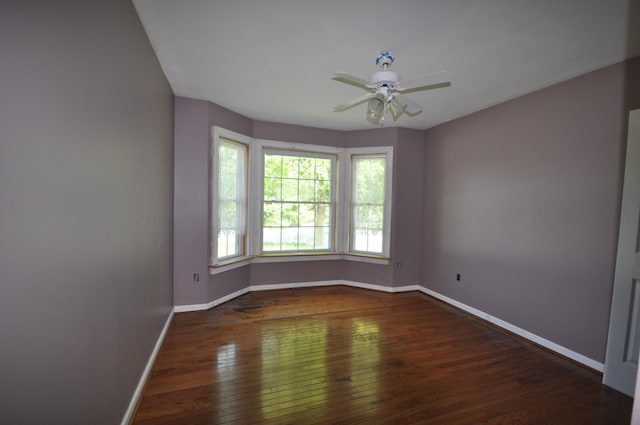 5620 Sango Rd, Clarksville, TN 37043 - spare room with hardwood / wood-style floors, baseboards, and ceiling fan