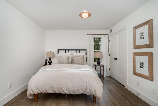 1411B Boscobel St, Nashville, TN 37206 - bedroom with wood finished floors and baseboards
