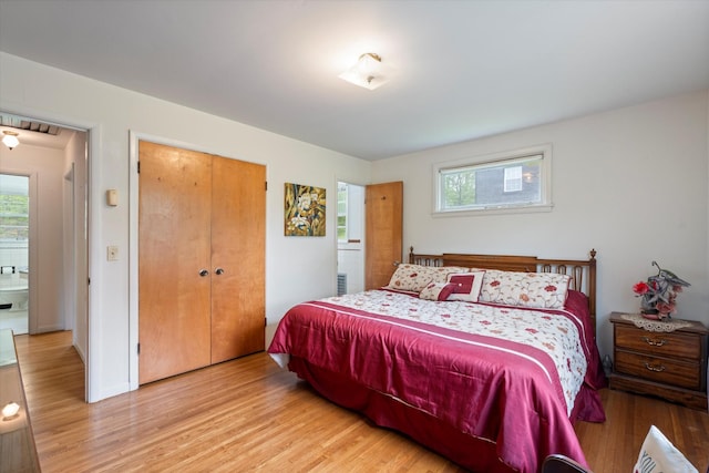 511 Catalina Dr, Nashville, TN 37217 - bedroom featuring wood finished floors and a closet