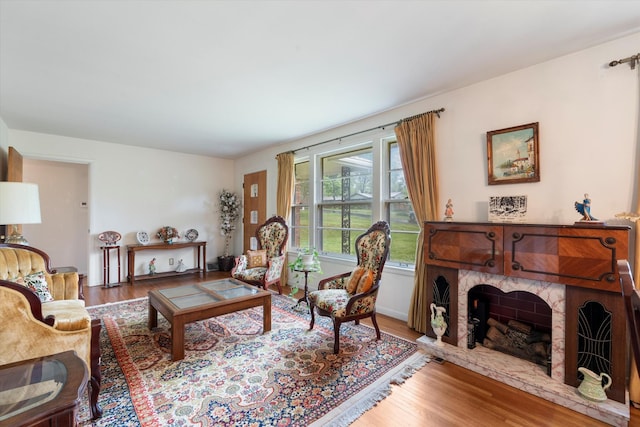 511 Catalina Dr, Nashville, TN 37217 - living area featuring wood finished floors and a fireplace