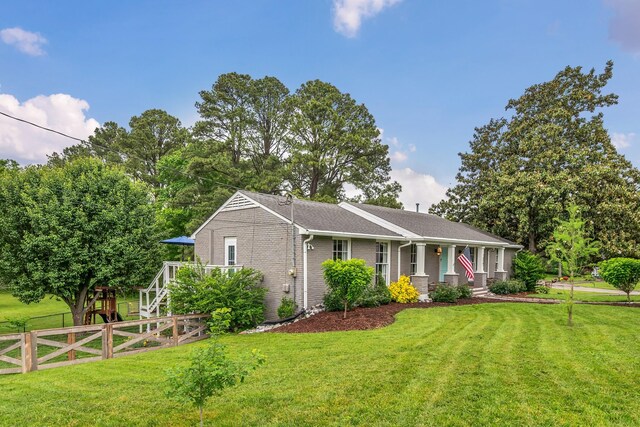 1033 Percy Warner Blvd, Nashville, TN 37205 - view of front of home featuring brick siding and a porch