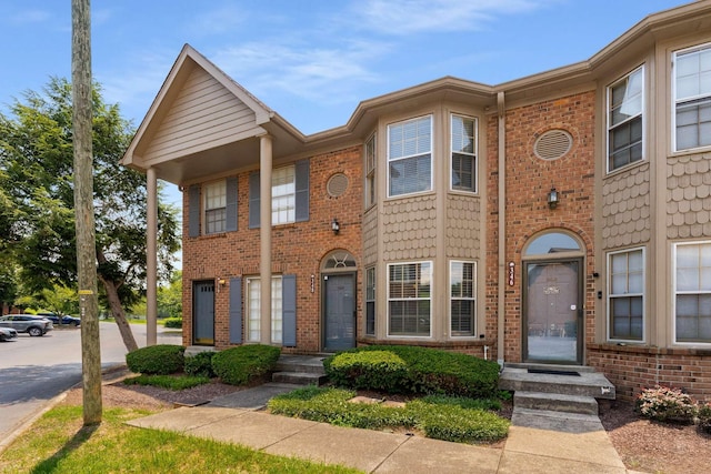 348 Hickory Pl, Nashville, TN 37214 - photo 2