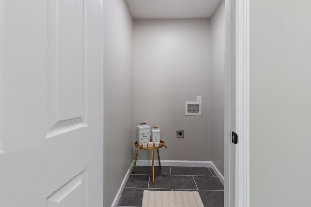 400 Log Wall Rd, Dickson, TN 37055 - laundry area featuring hookup for an electric dryer, hookup for a washing machine, dark tile patterned floors, and baseboards