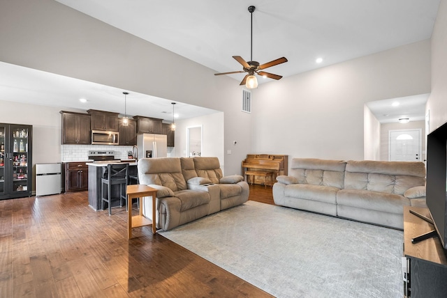 805 Waldon Ct, Clarksville, TN 37042 - living area featuring dark wood-type flooring, a ceiling fan, and recessed lighting