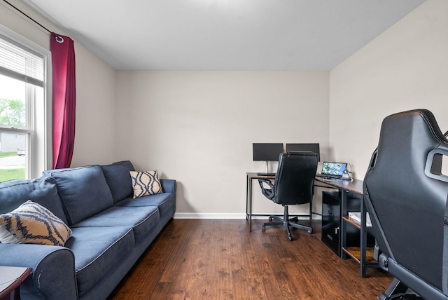 805 Waldon Ct, Clarksville, TN 37042 - office area with wood finished floors and baseboards