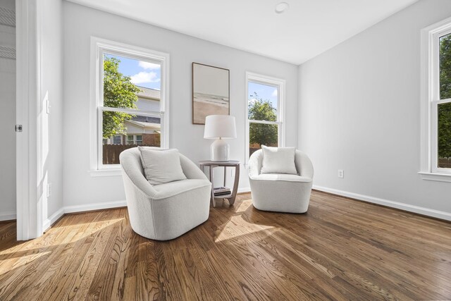 1183 Buckingham Cir, Franklin, TN 37064 - living area featuring healthy amount of natural light, wood finished floors, and baseboards