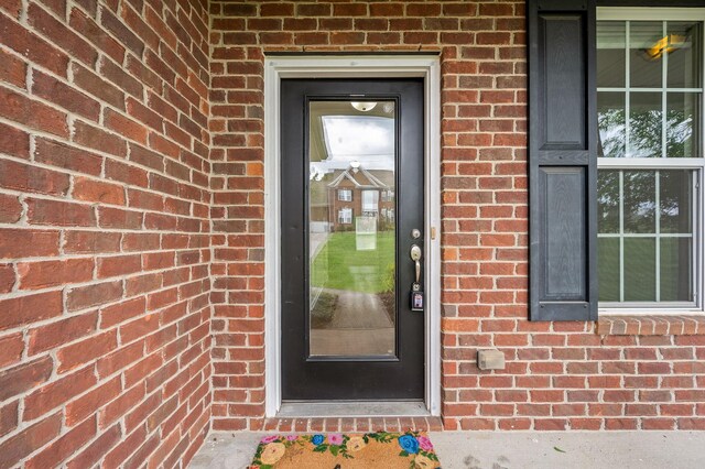 1000 Beverly Ln, Spring Hill, TN 37174 - entrance to property featuring brick siding