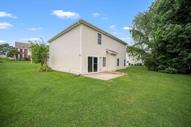 1000 Beverly Ln, Spring Hill, TN 37174 - rear view of house featuring a lawn and a patio