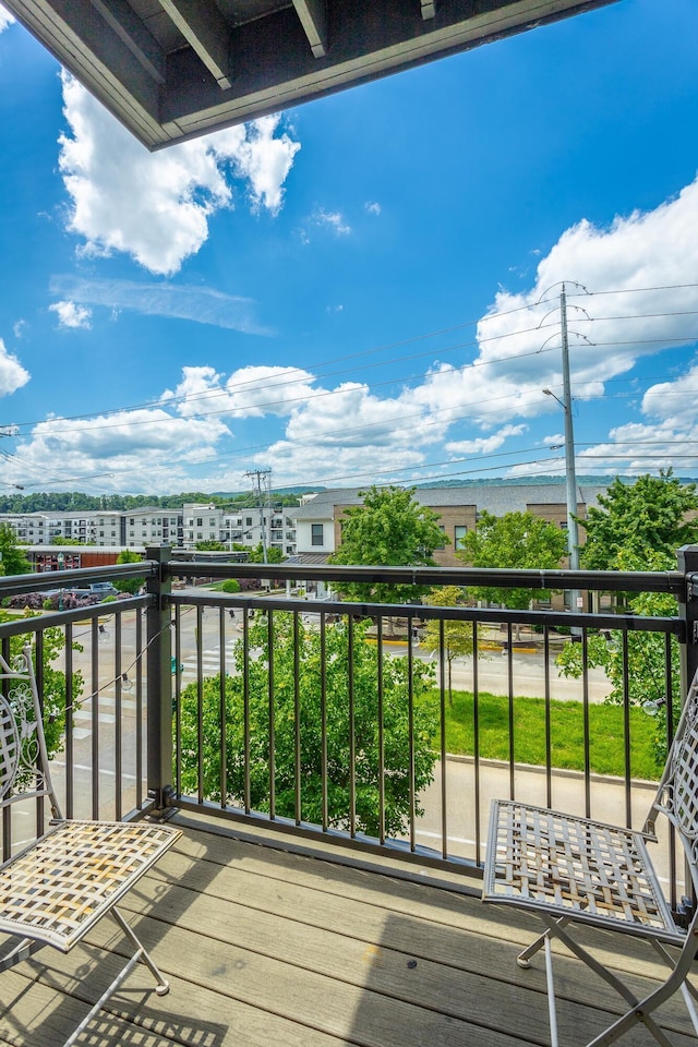 782 Riverfront Pkwy Unit 216, Chattanooga, TN 37402 - view of wooden deck