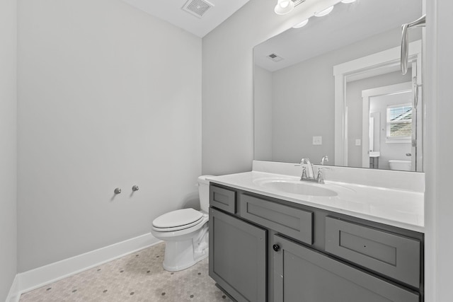1132 General Marshall Ct, Murfreesboro, TN 37129 - bathroom featuring toilet, baseboards, and vanity