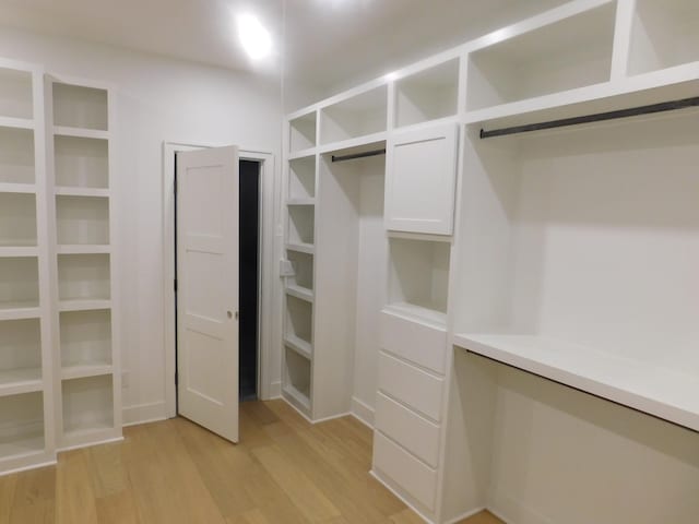 4026B Lealand Ln, Nashville, TN 37204 - spacious closet with light wood-type flooring