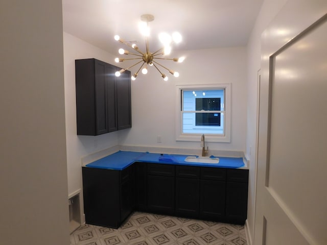 4026B Lealand Ln, Nashville, TN 37204 - kitchen featuring a chandelier and light countertops
