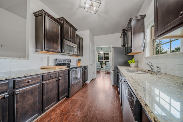 2454 Arden Village Dr, Columbia, TN 38401 - photo 14