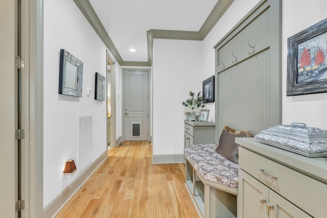1041 Albatross Way, Gallatin, TN 37066 - corridor featuring light wood-style flooring, baseboards, ornamental molding, and recessed lighting