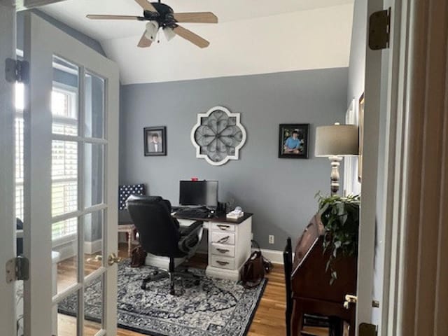 3411 Meadowcrest Dr, Murfreesboro, TN 37129 - office featuring light wood-style floors, ceiling fan, vaulted ceiling, and baseboards