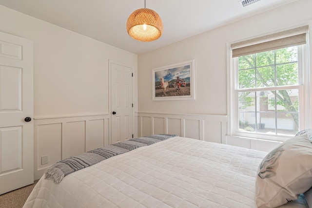 3060 Liberty Hills Dr, Franklin, TN 37067 - bedroom with a decorative wall and a wainscoted wall