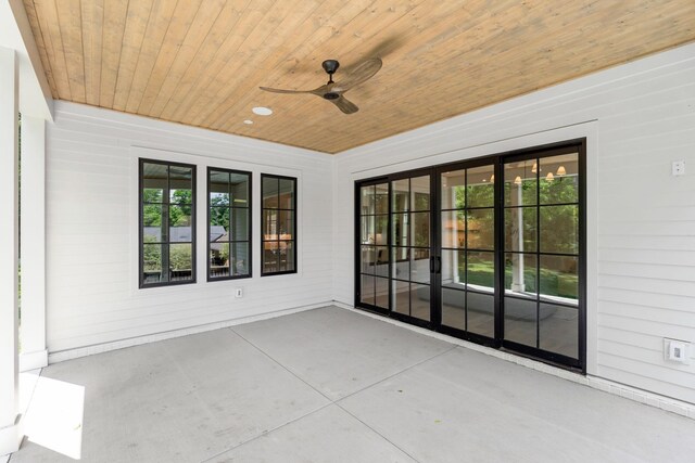 view of patio / terrace featuring a ceiling fan