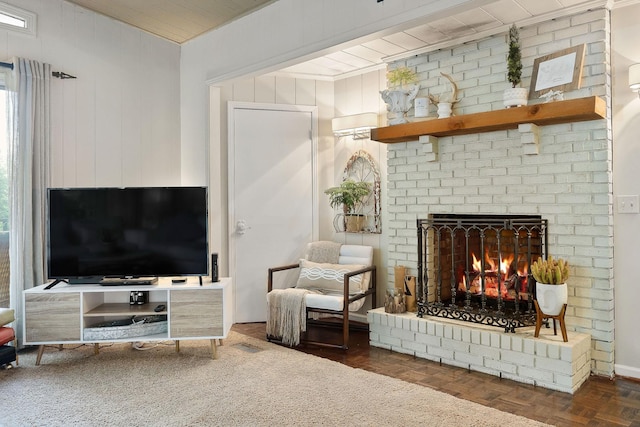 698 Crestview Dr, Sparta, TN 38583 - living area featuring a fireplace