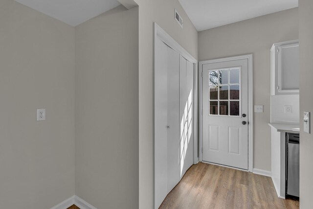 2732 Linmar Ave, Nashville, TN 37215 - doorway to outside featuring light wood-style flooring and baseboards