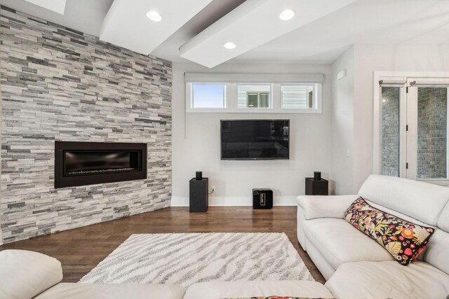 1211A Sigler St, Nashville, TN 37203 - living room featuring wood finished floors, recessed lighting, and baseboards