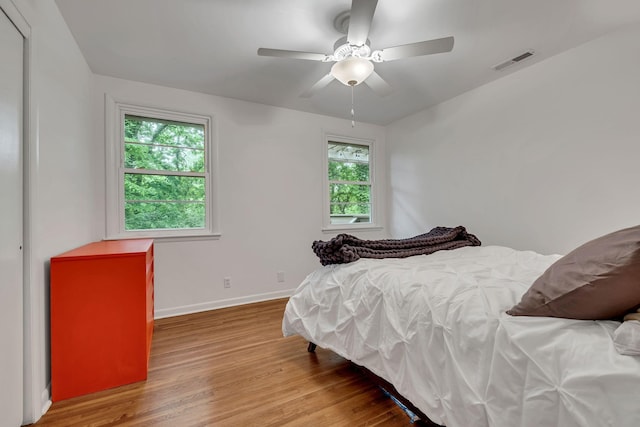 1008 Downey Dr, Nashville, TN 37205 - bedroom featuring wood finished floors and a ceiling fan