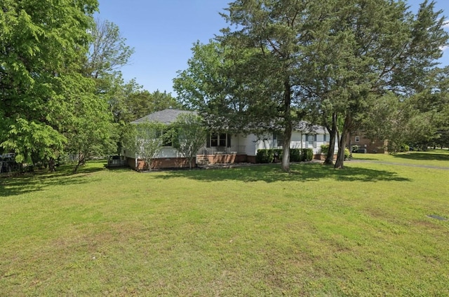 421 Robertson Dr, Smyrna, TN 37167 - view of grassy yard