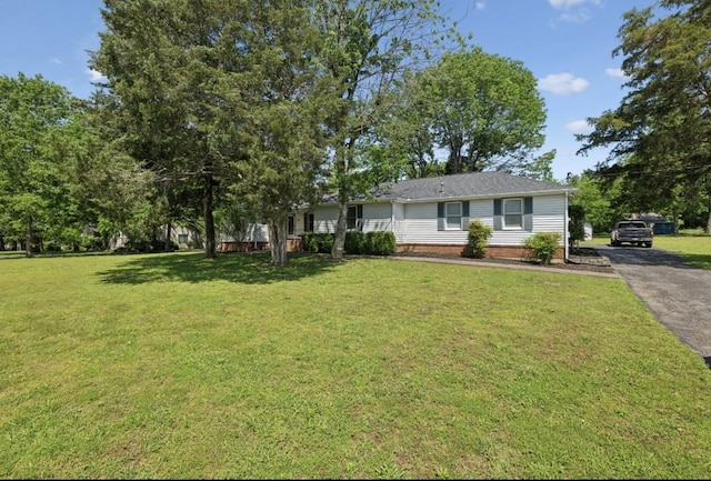 421 Robertson Dr, Smyrna, TN 37167 - view of front facade with a front lawn and driveway