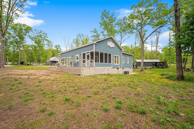 61 Sunset Ct, Tracy City, TN 37387 - view of front of house featuring a sunroom