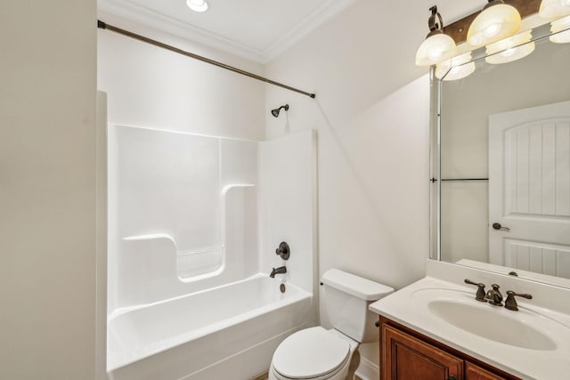 1015 Kingman Ave, Murfreesboro, TN 37129 - full bath featuring ornamental molding, toilet, vanity, and bathing tub / shower combination